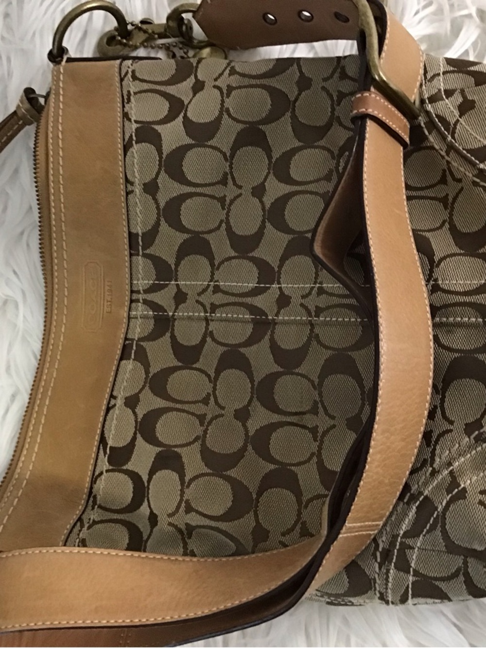 Coach Vintage Legacy Beige Brown Signature C Logo Leather Crossbody Bag - Picture 13 of 16